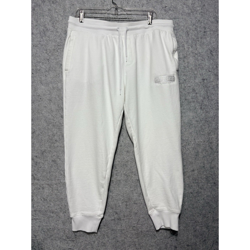 GUESS Los Angeles Men's L White Logo Jogger Sweatpants Drawstring Cropped Short